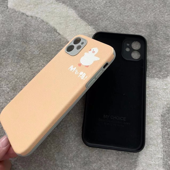 Cartoon iPhone11 case *2 - Picture 4 of 5